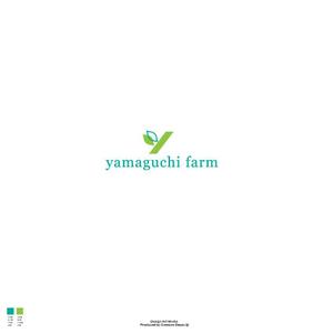 red3841 (red3841)さんの山口いちご園「yamaguchi farm」のロゴ作成依頼への提案
