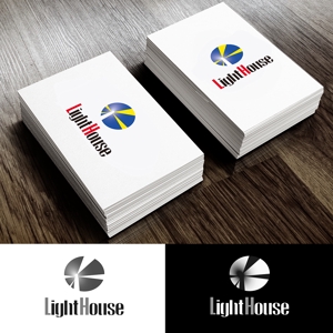 soffeny22さんの“食と観光”に特化したコンサルティング会社「LightHouse」のロゴへの提案
