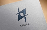 kuriu (kuriu)さんの自動車販売サイト「LIRIZE」の企業名ロゴへの提案