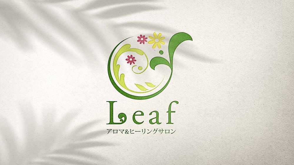 アロマヒーリングサロン「Leaf」のロゴ