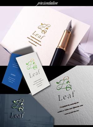 ukokkei (ukokkei)さんのアロマヒーリングサロン「Leaf」のロゴへの提案