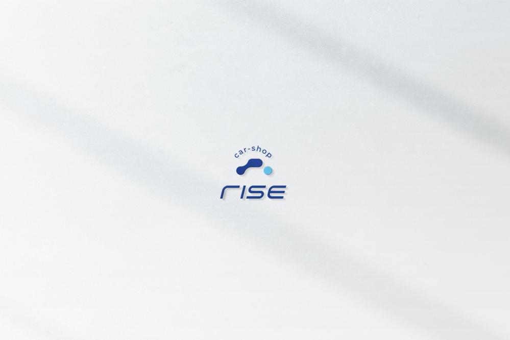 かほく市の自動車修理店「rise」のロゴ