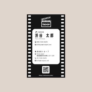 LLDESIGN (ichimaruyon)さんの株式会社トループの名刺デザインへの提案