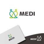 dwork (dwork)さんの看護師向けのメディアサイト「MEDI株式会社」の社用ロゴへの提案