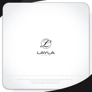 XL@グラフィック (ldz530607)さんの海外住宅のような美しい框デザインの洗面化粧台「LAYLA」のロゴへの提案