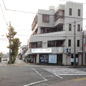 mds303 ()さんの設備会社の看板デザインの依頼です。への提案
