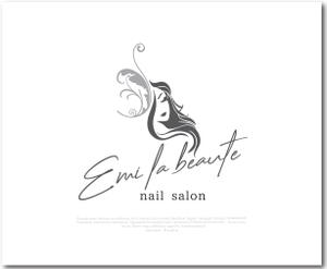 Q-Design (cats-eye)さんのネイルサロンの「Emi la beaute」ｴﾐﾗﾎﾞｰﾃのロゴへの提案
