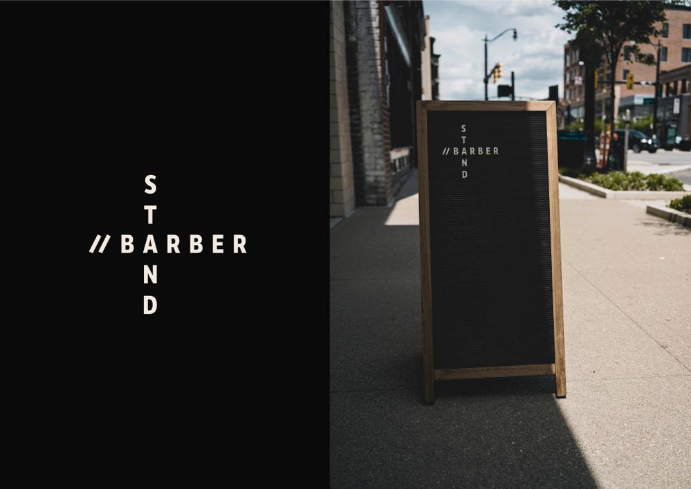 メンズヘアサロン「STAND BARBER」のロゴ 