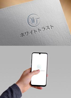 清水　貴史 (smirk777)さんの美容系サロン運営・美容物販事業会社「ホワイトトラスト株式会社」のロゴマーク作成への提案