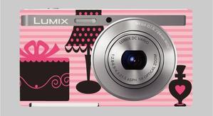 r-clover (r-clover)さんのパナソニックのデジタルカメラ「LUMIX」の外装デザインを募集への提案