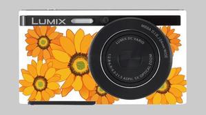 freehand (freehand)さんのパナソニックのデジタルカメラ「LUMIX」の外装デザインを募集への提案