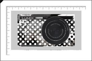 ja629421ttさんのパナソニックのデジタルカメラ「LUMIX」の外装デザインを募集への提案