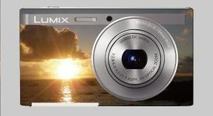 design_studio_be (design_studio_be)さんのパナソニックのデジタルカメラ「LUMIX」の外装デザインを募集への提案