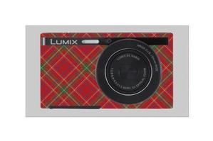 Hiroshi.K (hmfactory)さんのパナソニックのデジタルカメラ「LUMIX」の外装デザインを募集への提案