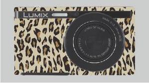 batake_1213さんのパナソニックのデジタルカメラ「LUMIX」の外装デザインを募集への提案