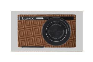 T.E (ecom)さんのパナソニックのデジタルカメラ「LUMIX」の外装デザインを募集への提案