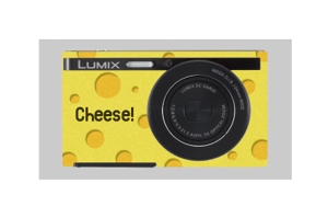 mairo (mairo3006)さんのパナソニックのデジタルカメラ「LUMIX」の外装デザインを募集への提案
