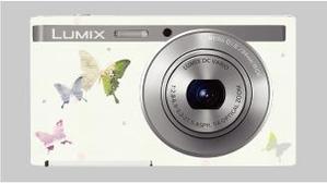 ritto-style (artstyle-m)さんのパナソニックのデジタルカメラ「LUMIX」の外装デザインを募集への提案