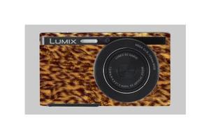 鈴木　祥子 (hana_5010)さんのパナソニックのデジタルカメラ「LUMIX」の外装デザインを募集への提案