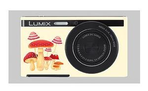COROSUKE ()さんのパナソニックのデジタルカメラ「LUMIX」の外装デザインを募集への提案