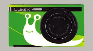 K&K (illustrator_123)さんのパナソニックのデジタルカメラ「LUMIX」の外装デザインを募集への提案