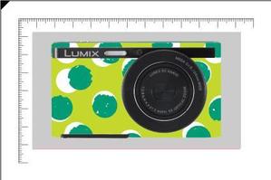 Luna0906 (Luna0906)さんのパナソニックのデジタルカメラ「LUMIX」の外装デザインを募集への提案