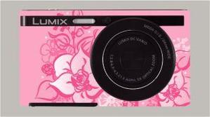 よしみ (yo4mi)さんのパナソニックのデジタルカメラ「LUMIX」の外装デザインを募集への提案