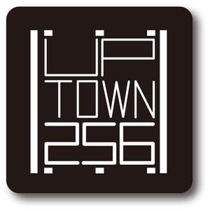 soramomoさんの「UPTOWN 256」のロゴ作成への提案