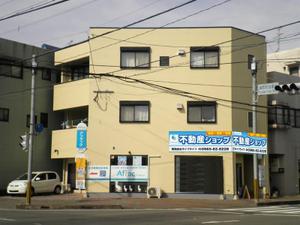 mii-sep (mii-sep)さんの新規不動産ショップの外壁看板への提案