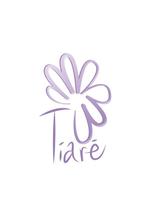畠山美奈子 (kodaxx)さんの美容室「TIARÉ」のロゴ作成への提案