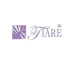 畠山美奈子 (kodaxx)さんの美容室「TIARÉ」のロゴ作成への提案