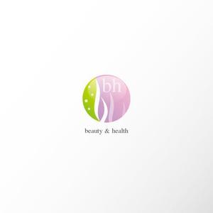 coco design (tomotin)さんの「社名　株式会社ビーエイチ　アルファベット表記は、ｂｈ　のロゴをデザイン 」のロゴ作成への提案