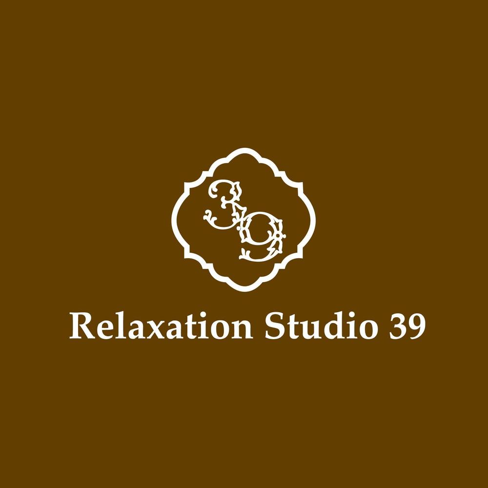 リラクゼーションサロン「Relaxation Studio 39」のロゴ