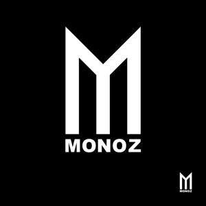 小島デザイン事務所 (kojideins2)さんのネットショップ「MONOZ」の時計、アクセサリーのブランドロゴへの提案