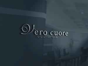 Riku5555 (RIKU5555)さんのリラクゼーションマッサージルーム「Vero cuore」のロゴへの提案