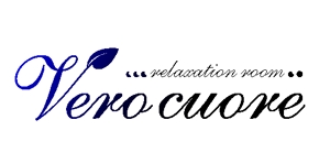 arc design (kanmai)さんのリラクゼーションマッサージルーム「Vero cuore」のロゴへの提案