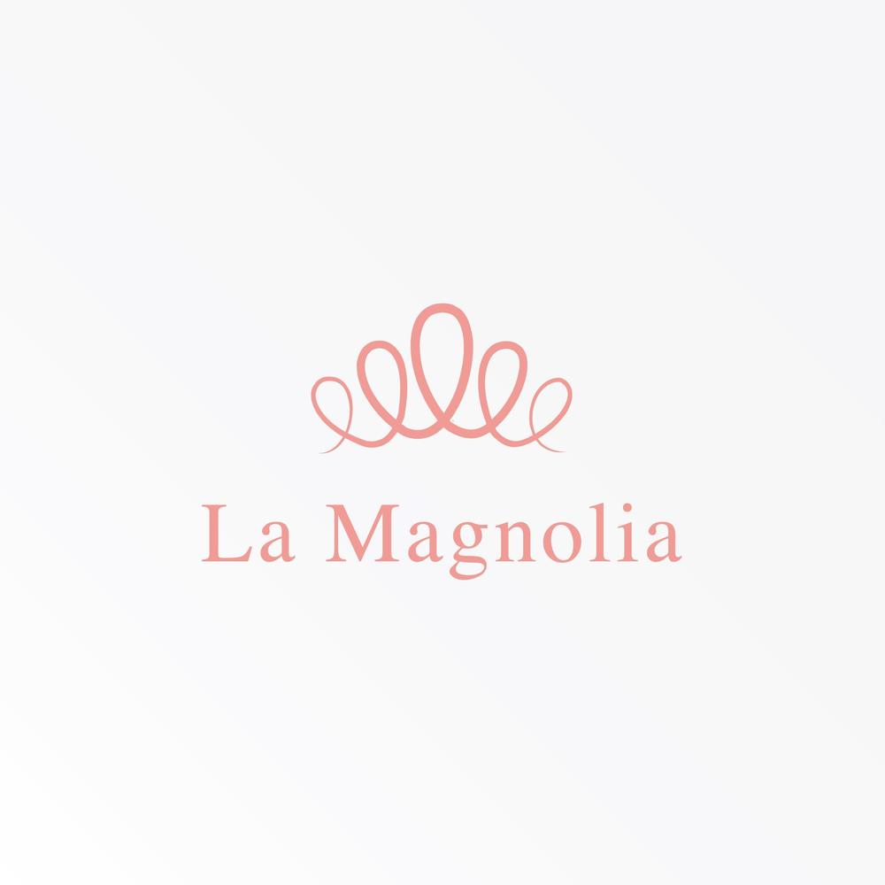 エステサロン「La Magnolia」のロゴ
