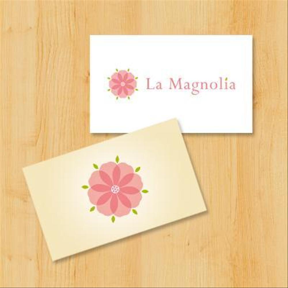 エステサロン「La Magnolia」のロゴ