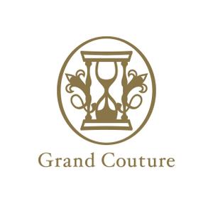 ふくみみデザイン (fuku33)さんの新規オープンのウエディングドレスショップ「Grand Couture」のロゴ制作への提案