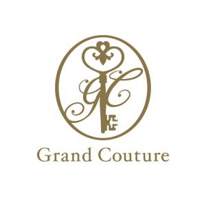 ふくみみデザイン (fuku33)さんの新規オープンのウエディングドレスショップ「Grand Couture」のロゴ制作への提案