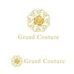 ATARI design (atari)さんの新規オープンのウエディングドレスショップ「Grand Couture」のロゴ制作への提案