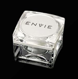 ging_155 (ging_155)さんの新商品の高級美容栄養クリームの【ＥＮＶＩＥ】の書体デザイン。箱のトップにも印刷。への提案