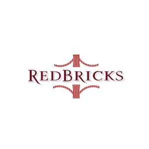 koma2 (koma2)さんのヨーロッパのバーレストラン 『Red Bricks』　赤レンガ　のロゴへの提案