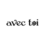 sayumistyle (sayumistyle)さんのアパレルショップ『avec toi』のロゴへの提案