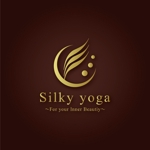 tanaka10 (tanaka10)さんの屋号「Silky yoga」のロゴへの提案