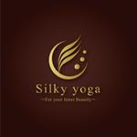tanaka10 (tanaka10)さんの屋号「Silky yoga」のロゴへの提案