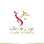 Works_Design (works_graphic)さんの屋号「Silky yoga」のロゴへの提案