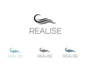 TT (andreinazerpa24)さんの競泳水着を中心としたコスチュームブランド『REALISE』のロゴへの提案