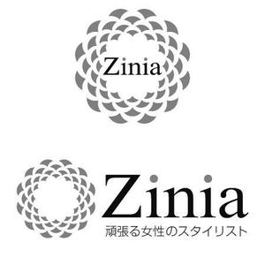 aim150さんのアパレルショップサイト『Zinia』のロゴデザインへの提案