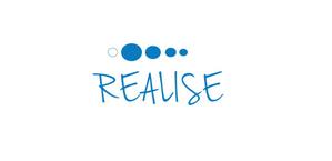 TT (andreinazerpa24)さんの競泳水着を中心としたコスチュームブランド『REALISE』のロゴへの提案